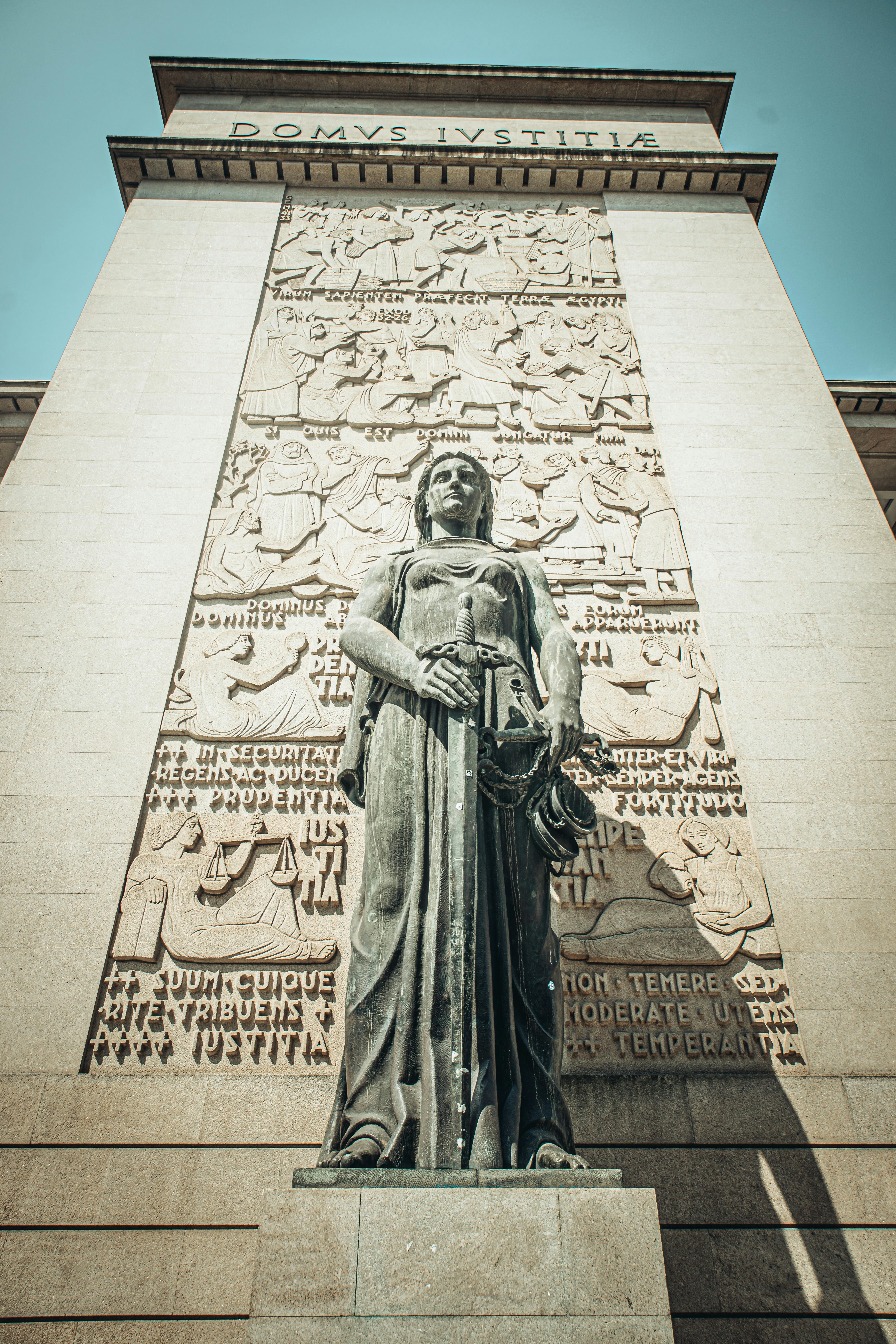 E-E-A-T and YMYL for Lawyers